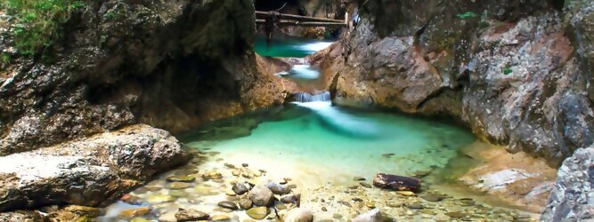 Trip Russland - schönste Klammen, Grotten, Schluchten, Gumpen & Höhlen sind ideale Ziele für einen Tirol Tagesausflug im Wanderurlaub. Reisetipp zu den schönsten Plätzen